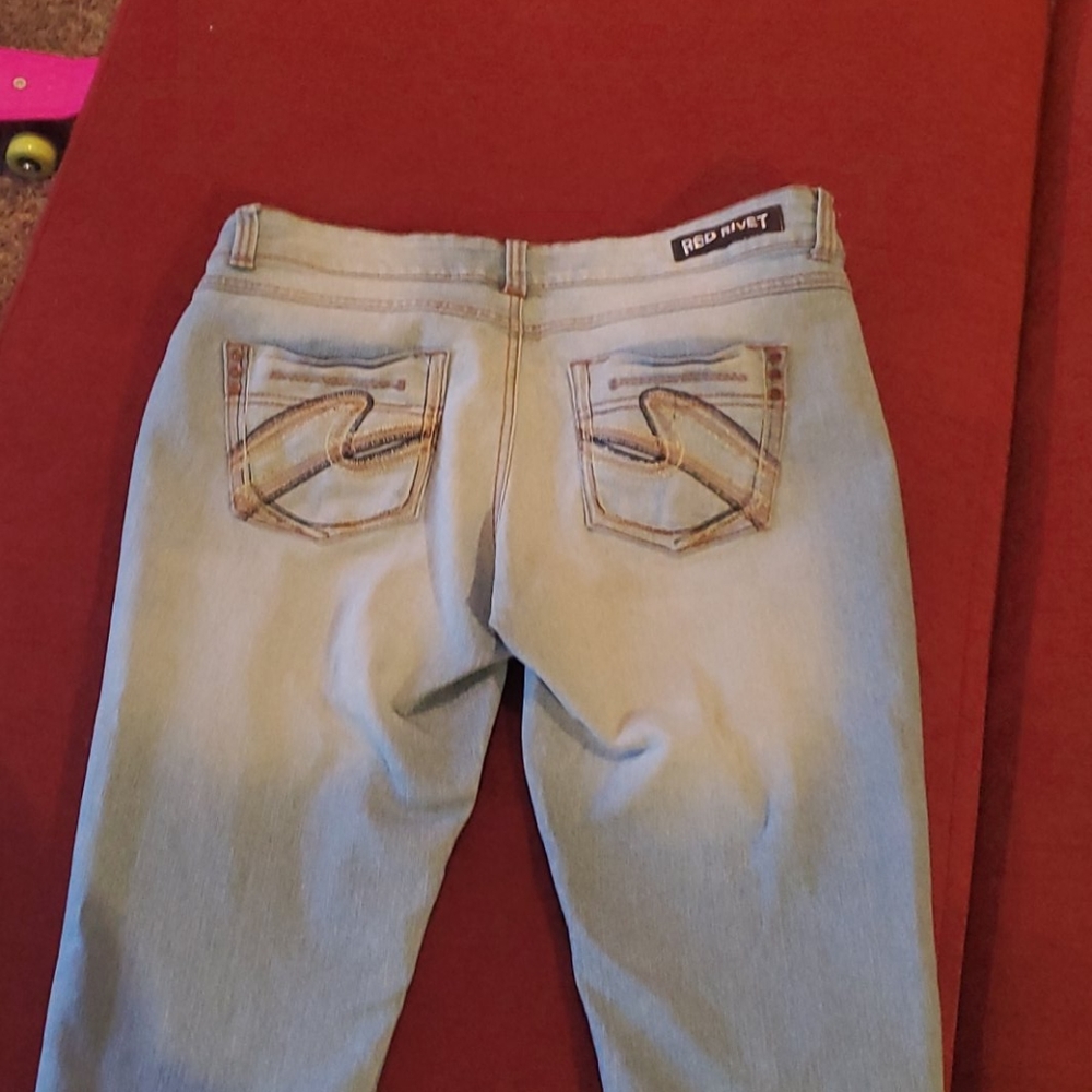 Jeans - Picture 2 of 3